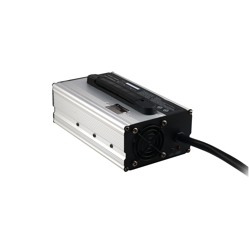Fast Ev Charger - DL900 LiFePO4 Snellader 48V 15A 900W
